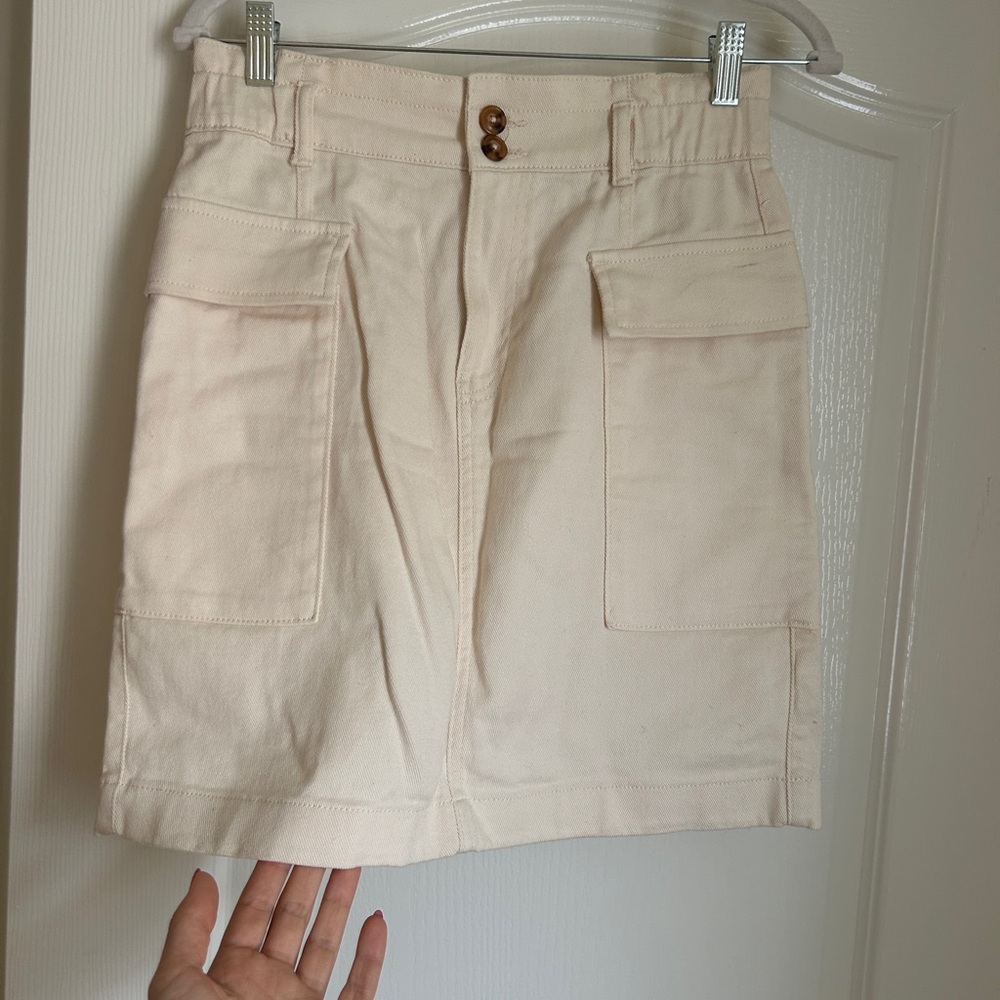 Joe Fresh Cream Mini Skirt with large Pockets